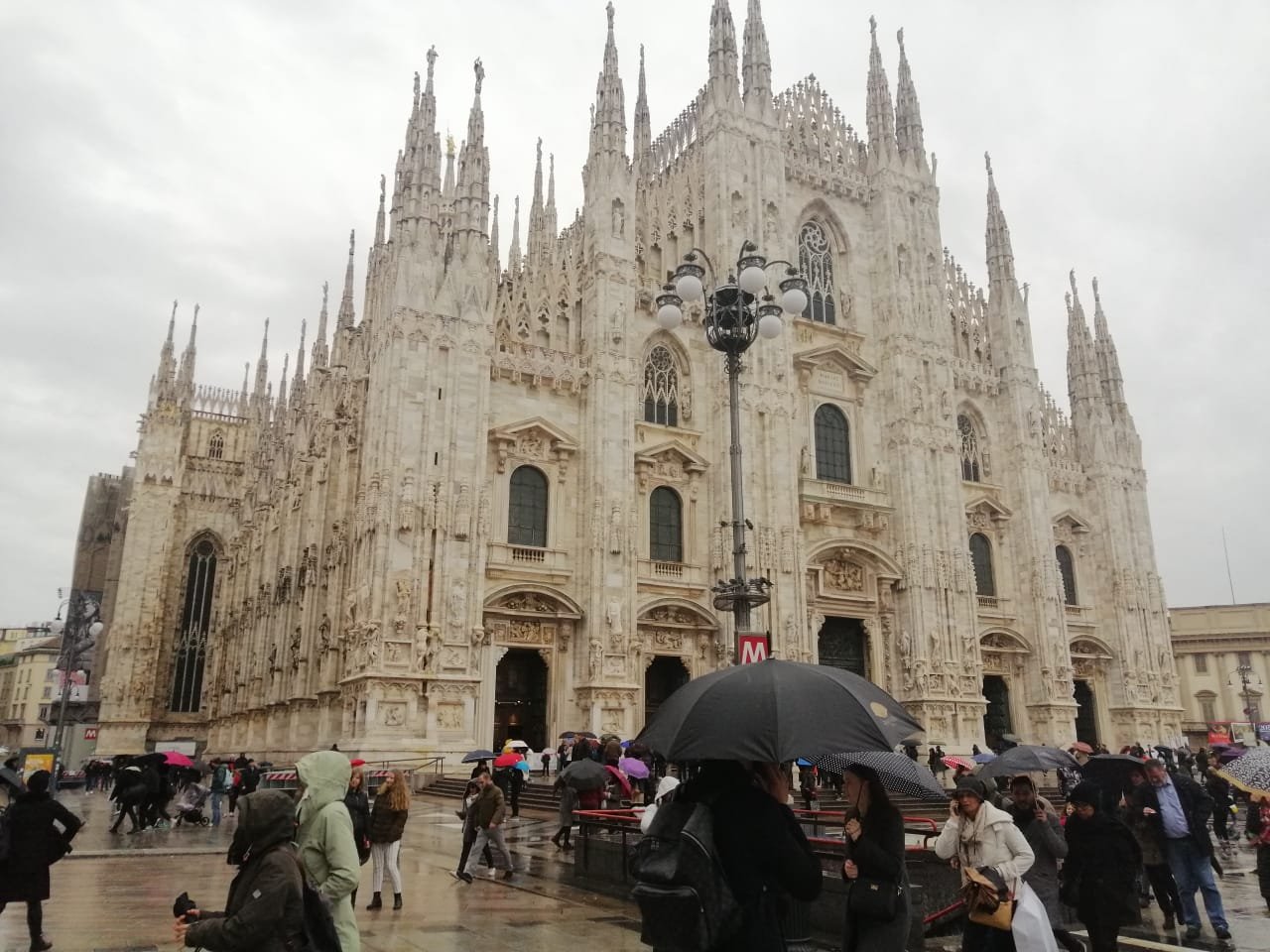 Equipo de Viajes en Oferta en oficina